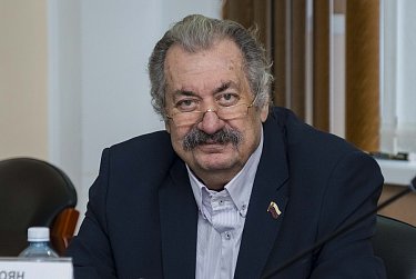 Социальные гарантии расширяются